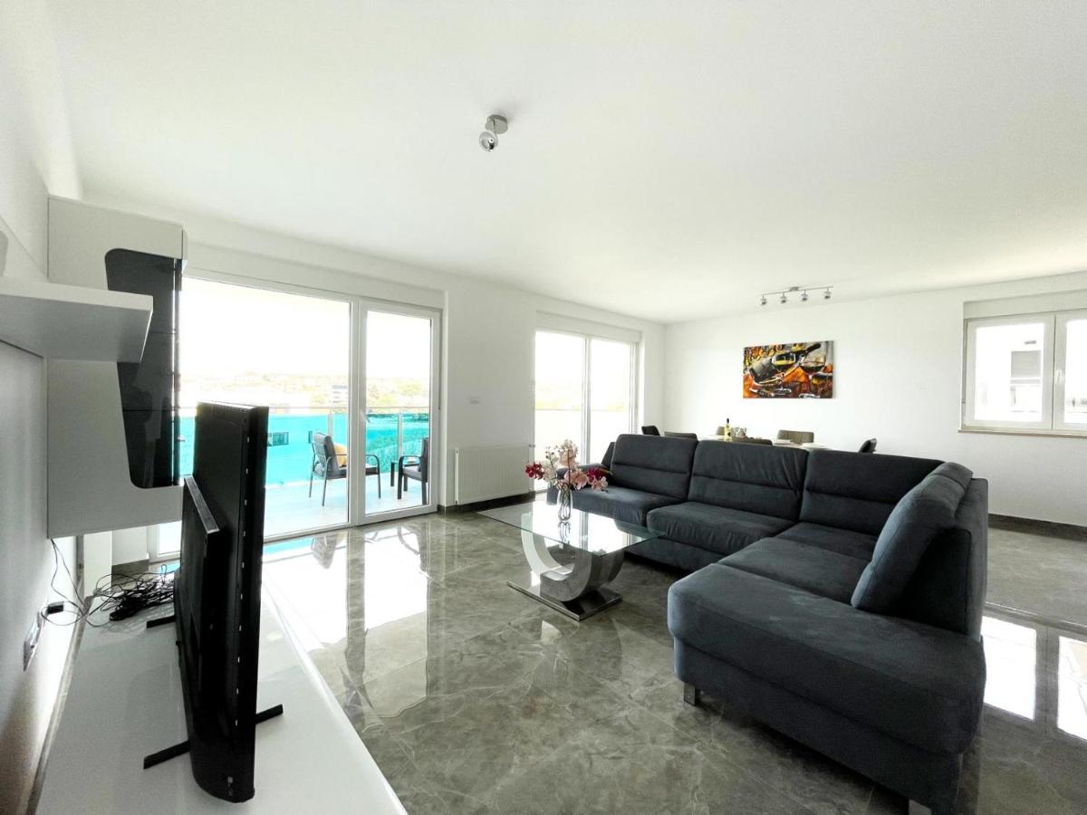 Seascape Deluxe Residence Пєщана-Увала Екстер'єр фото