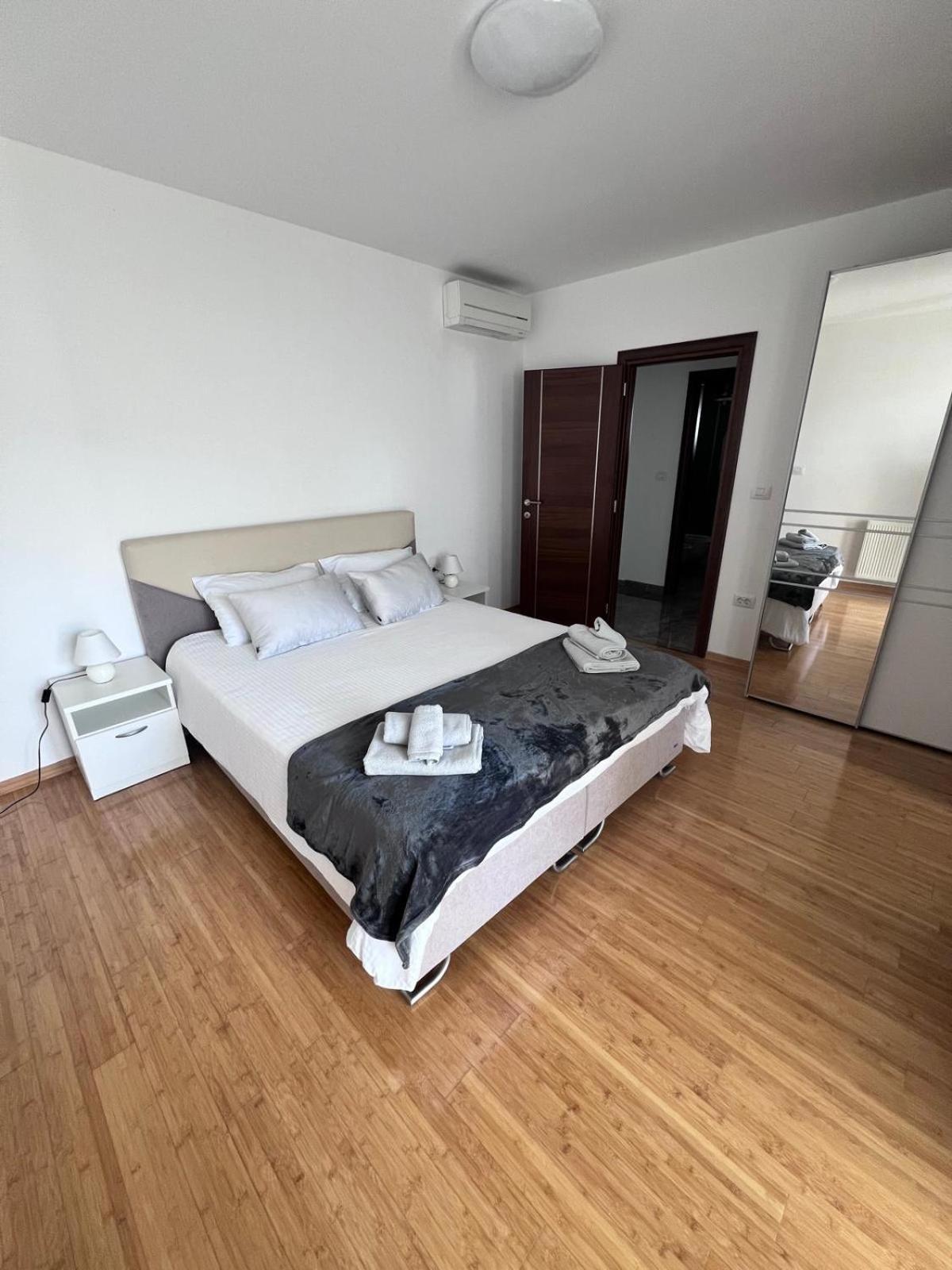 Seascape Deluxe Residence Пєщана-Увала Екстер'єр фото